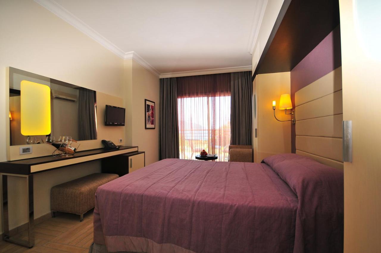 Chambre Double ou Lits Jumeaux - Vue sur Mer