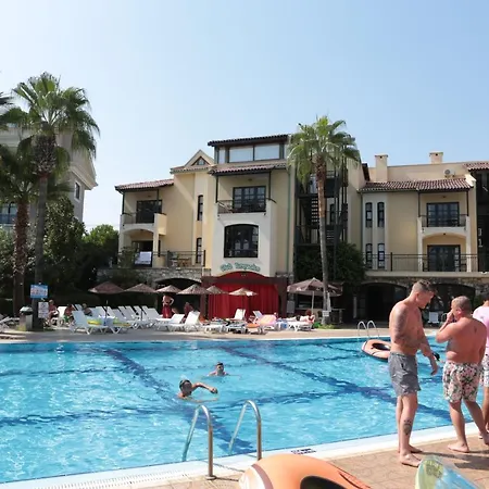 club turquoise hotel-2